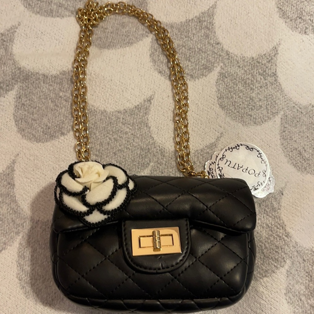 Girls Popatu Chanel look bag